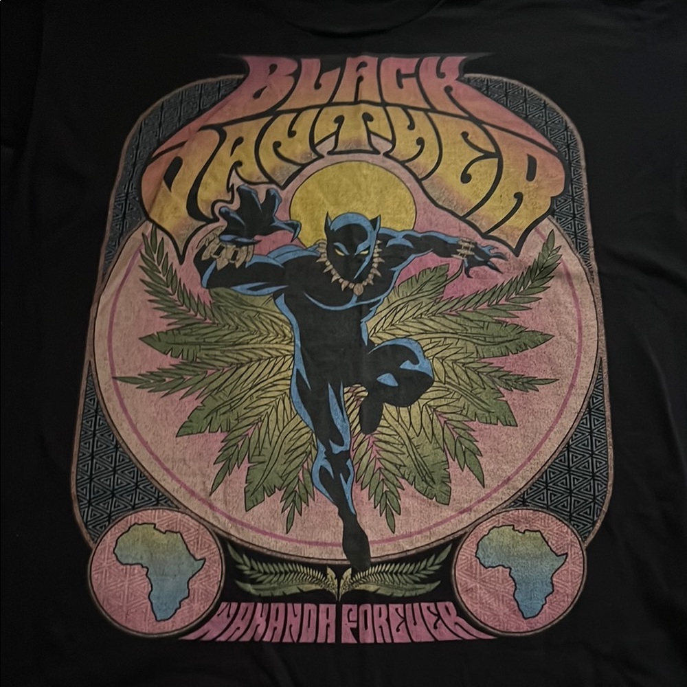 Black Panther Graphic T-Shirt - Black